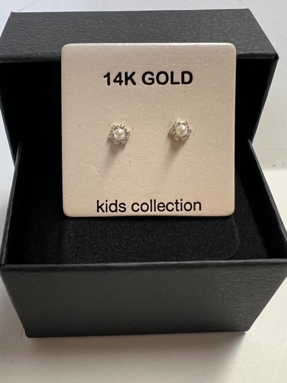 14K Yellow Gold Pearl Halo Stud Earrings Kids Girls Flower CZ Stones post back